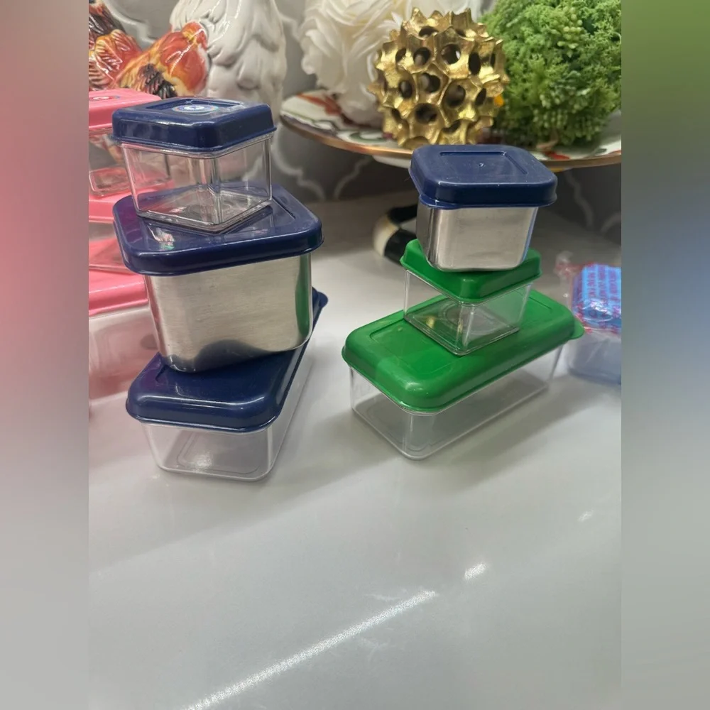 Pottery Barn kids Tupperware containers